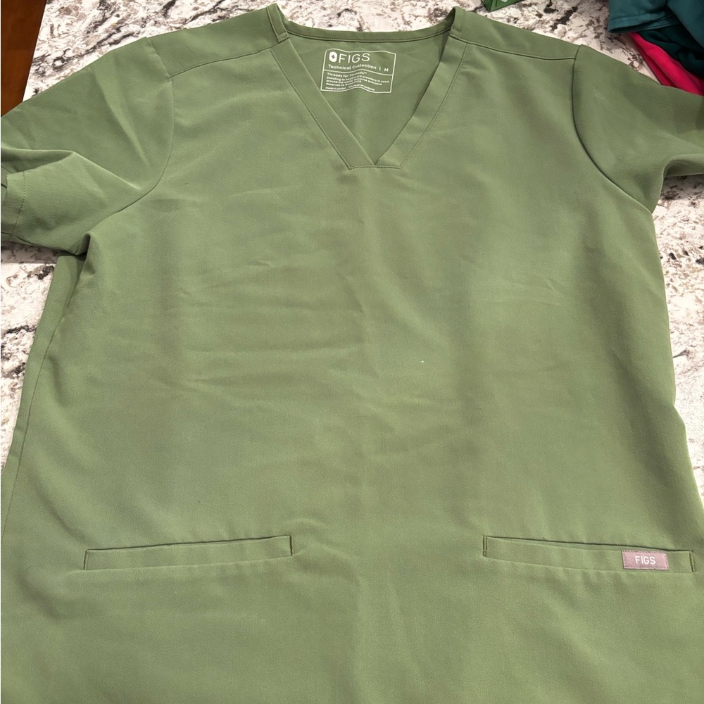 Figs Olive V-Neck Scrub Top